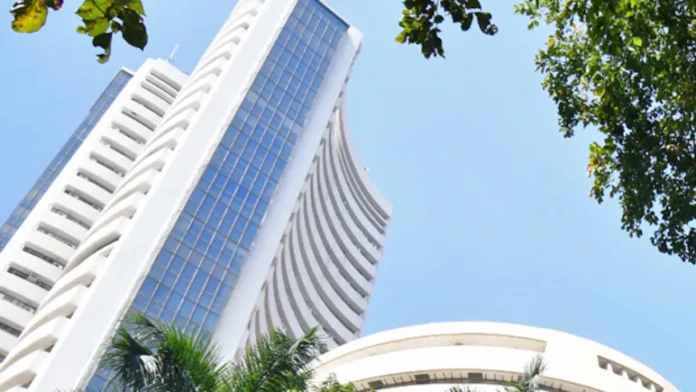 शेयर बाजार में गिरावट, सेंसेक्स और निफ्टी में भारी नुकसान